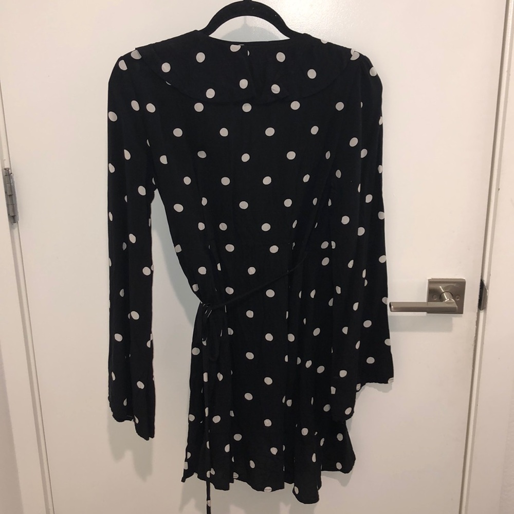 Dress - Picture 3 of 4